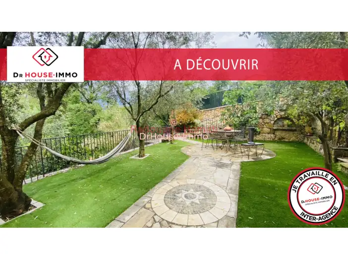 Maison 4 pièces de 101 m² - Tourrettes (83440)