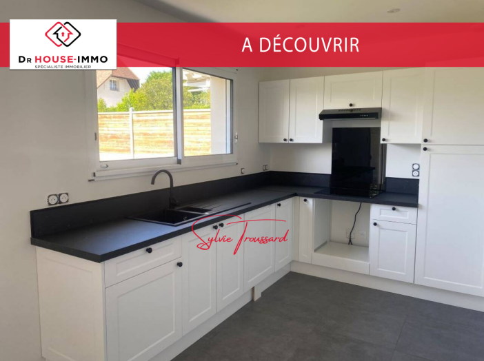 Maison 5 pièces de 125 m² - Bassens (33530)
