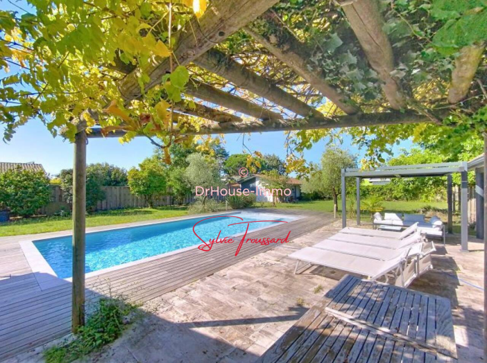 Maison de 183m² - 6 pièces