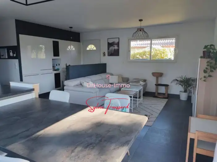 Maison 4 pièces de 89 m² - Castelnau-de-Médoc (33480)