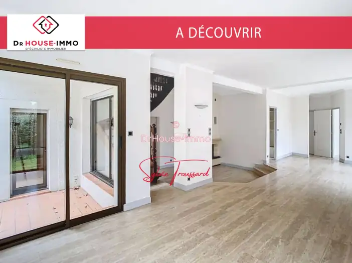 Maison 5 pièces de 171 m² - Mérignac (33700)