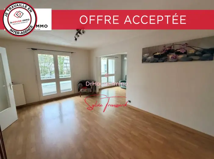 Appartement 4 pièces de 76 m² - Le Bouscat (33110)