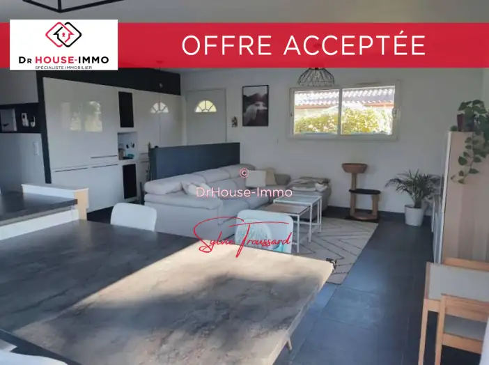 Maison 4 pièces de 89 m² - Castelnau-de-Médoc (33480)