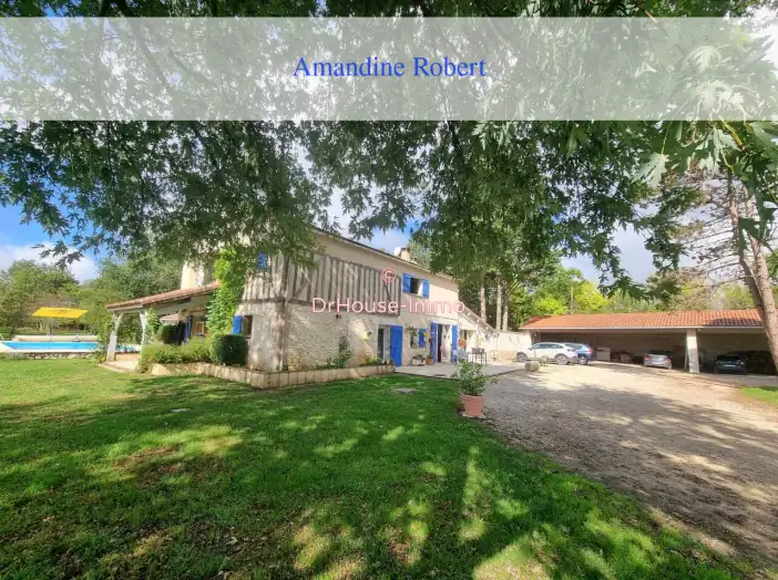 Maison 15 pièces de 512 m² - Rives (47210)