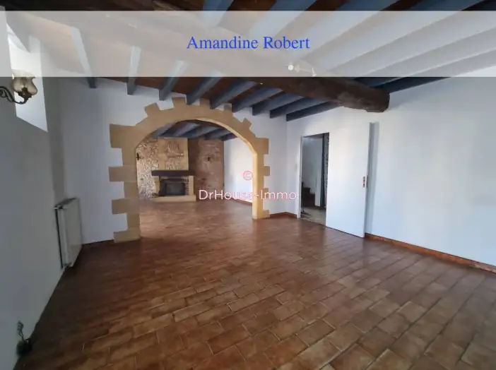 Maison 8 pièces de 364 m² - Faux (24560)