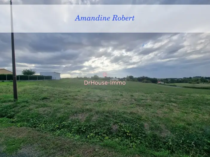 Terrain de 1 800 m² - Flaugeac (24240)