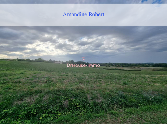 Terrain de 1800m²
