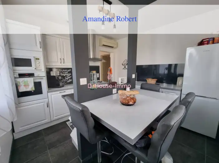 Maison 7 pièces de 104 m² - Mouleydier (24520)