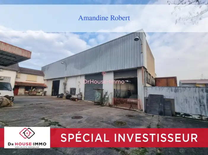 Bien immobilier de 1 000 m² - Bergerac (24100)