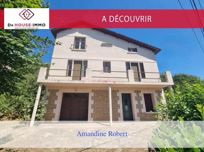 Maison 9 pièces de 194 m² - Lalinde (24150)