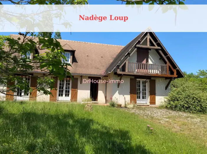 Maison 6 pièces de 172 m² - Saint-Privé (89220)