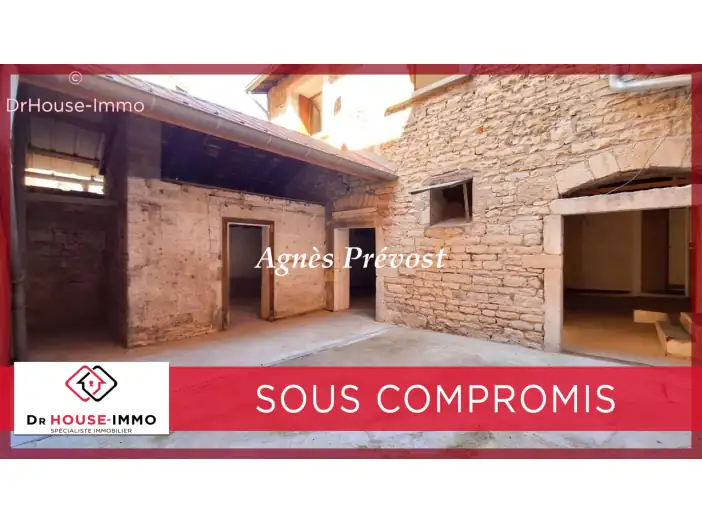 Maison 5 pièces de 106 m² - Anse (69480)