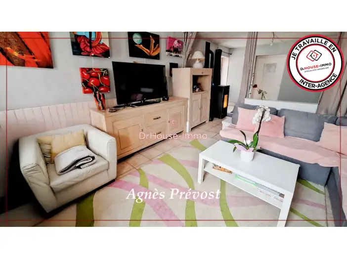 Maison 4 pièces de 93 m² - Villeneuve (01480)