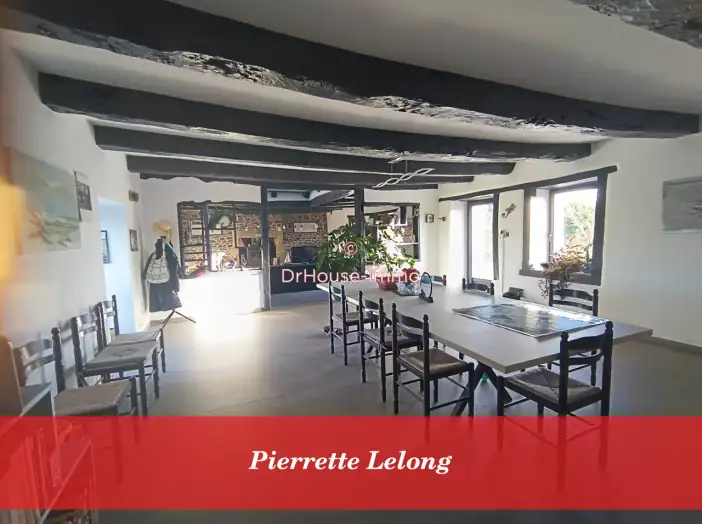 Maison 6 pièces de 198 m² - Ménéac (56490)