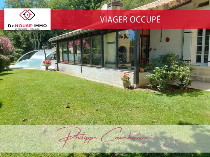 Maison 6 pièces de 185 m² - Abzac (33230)