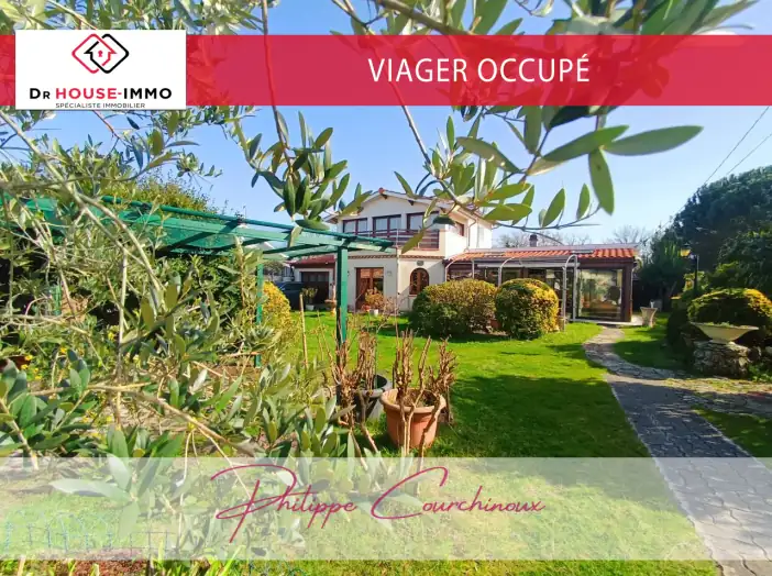 Maison 5 pièces de 160 m² - Arès (33740)