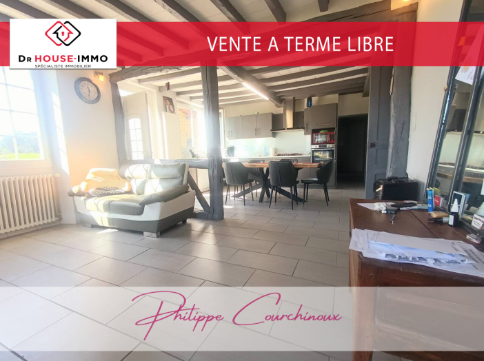 Maison 8 pièces de 235 m² - Amou (40330)