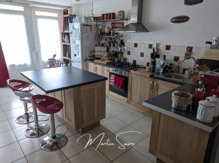 Immeuble de 240m² - 6 pièces