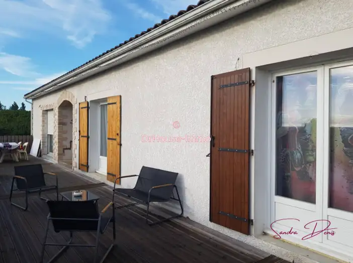 Maison 5 pièces de 127 m² - Castelviel (33540)
