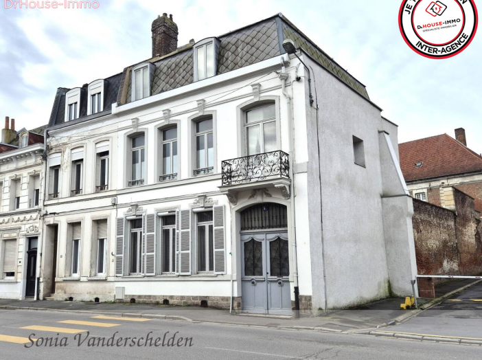 Maison de 260m² - 8 pièces