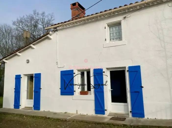 Maison 4 pièces de 97 m² - Saint-Maurice-le-Girard (85390)