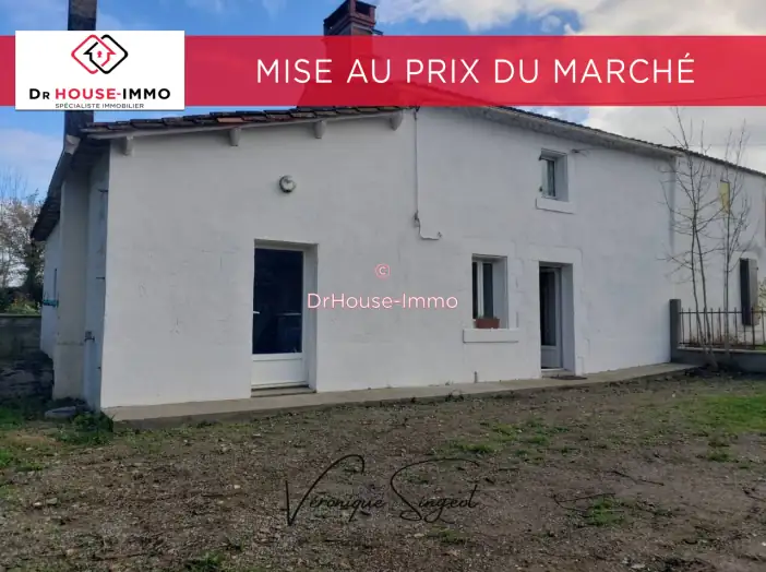 Maison 4 pièces de 97 m² - Saint-Maurice-le-Girard (85390)