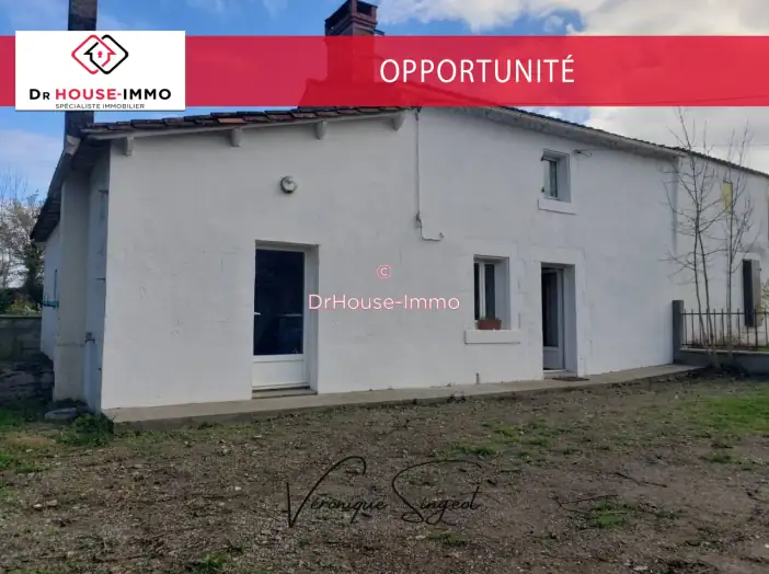 Maison 4 pièces de 97 m² - Saint-Maurice-le-Girard (85390)