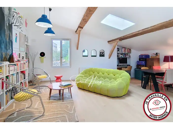 Maison 7 pièces de 200 m² - Lormont (33310)