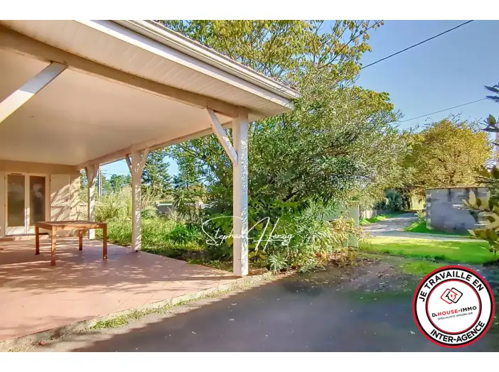 Maison 6 pièces de 122 m² - Bruges (33520)