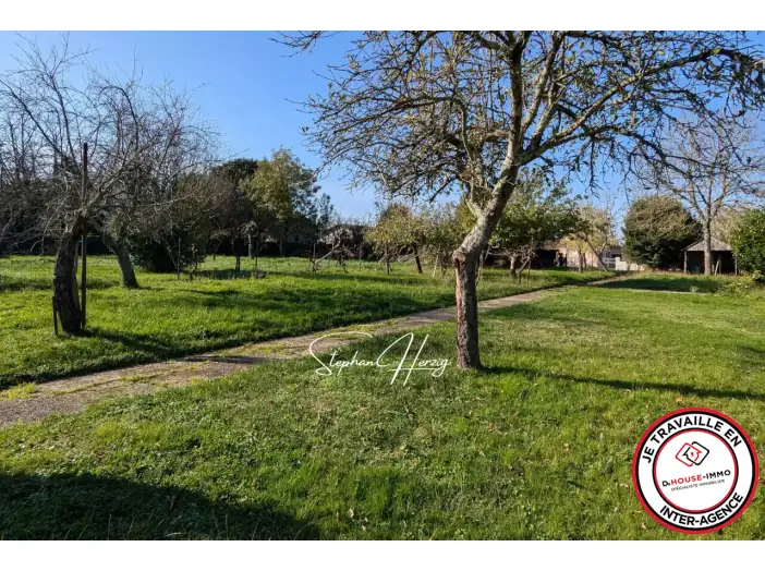 Terrain de 826 m² - Lormont (33310)