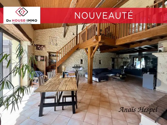Maison 6 pièces de 192 m² - Sauveterre-de-Guyenne (33540)