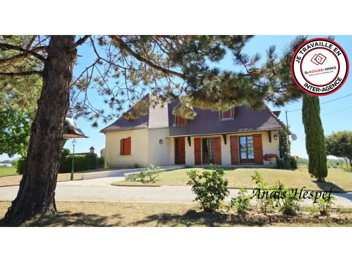 Maison 6 pièces de 130 m² - Saint-Avit-Saint-Nazaire (33220)