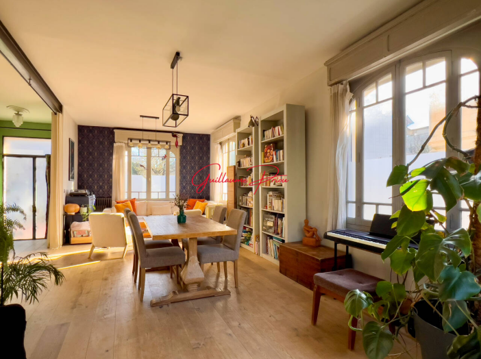 Maison de 160m² - 6 pièces