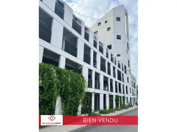 Image des la section Servies