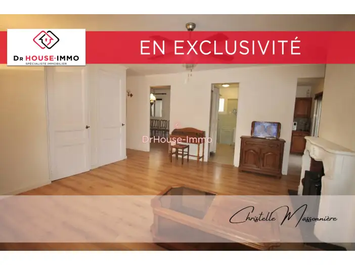 Appartement 2 pièces de 49 m² - Cavalaire-sur-Mer (83240)