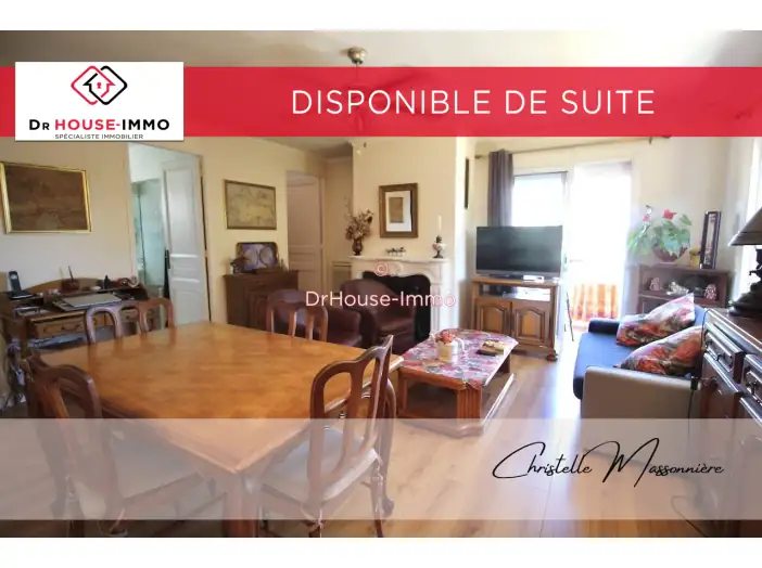 Appartement 2 pièces de 50 m² - Cavalaire-sur-Mer (83240)