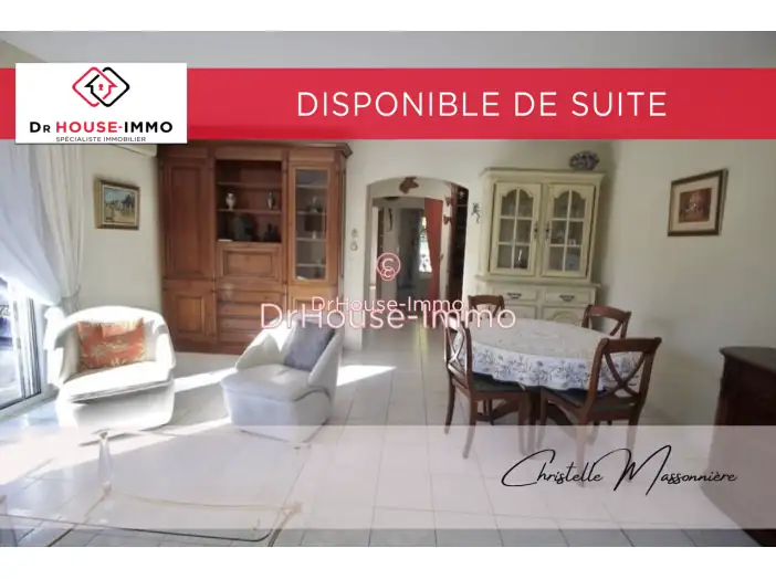 Appartement 4 pièces de 96 m² - Cavalaire-sur-Mer (83240)