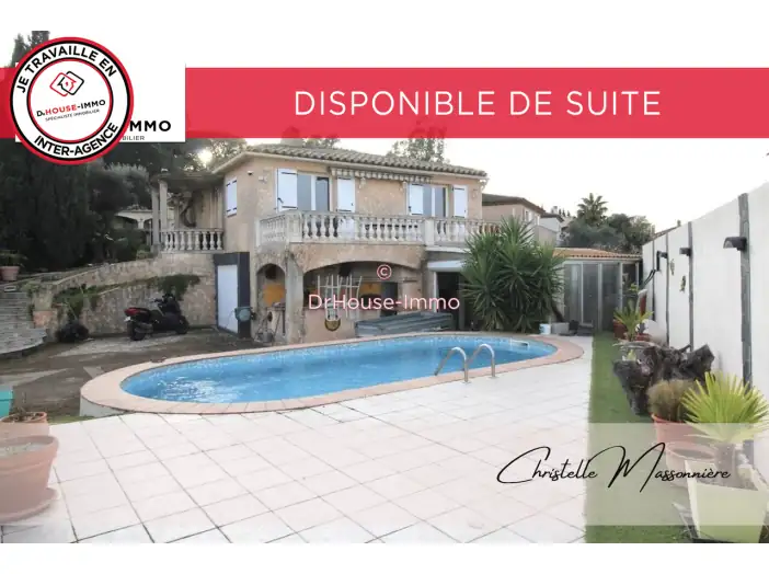 Maison 4 pièces de 110 m² - Cogolin (83310)