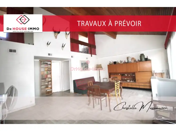 Appartement 3 pièces de 74 m² - Cavalaire-sur-Mer (83240)
