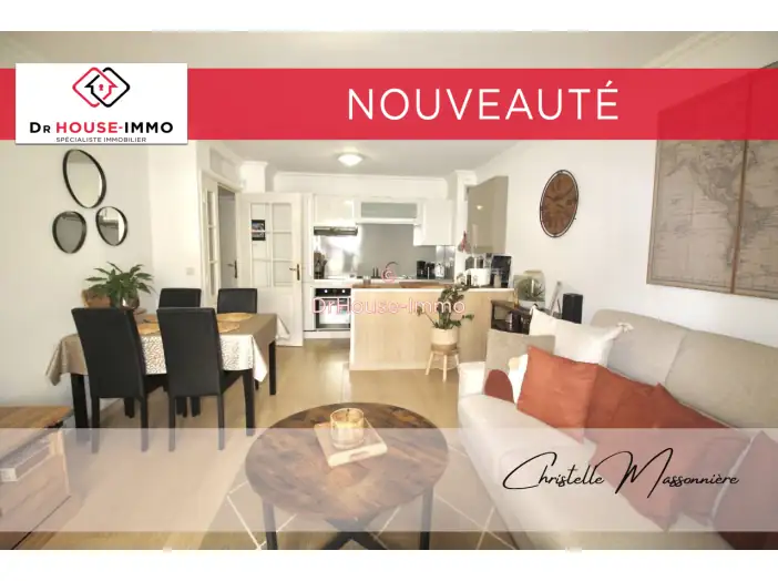 Appartement 2 pièces de 43 m² - Cavalaire-sur-Mer (83240)