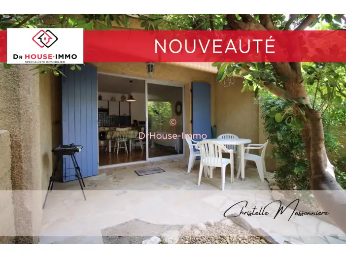 Appartement 2 pièces de 32 m² - Cavalaire-sur-Mer (83240)