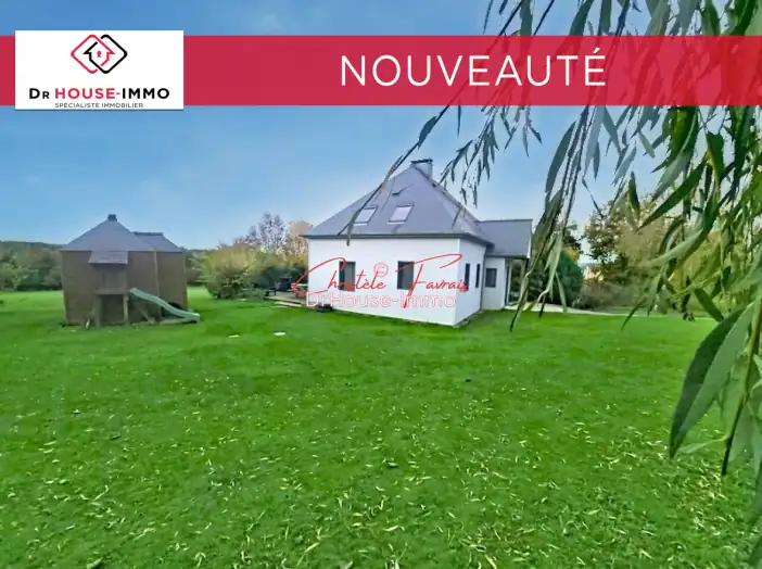 Maison 7 pièces de 151 m² - Loges-Marchis (50600)
