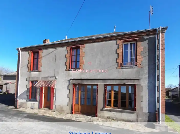 Maison 5 pièces de 135 m² - Lourdoueix-Saint-Pierre (23360)