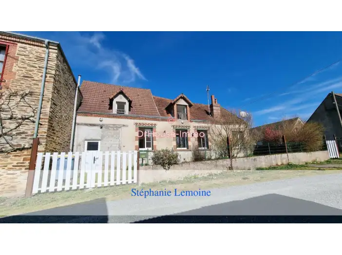 Maison 4 pièces de 102 m² - Lourdoueix-Saint-Pierre (23360)