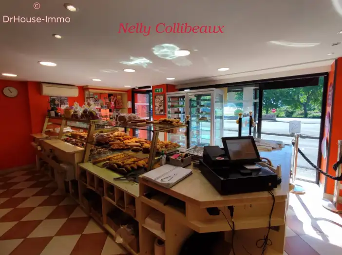 Commerce 4 pièces de 130 m² - Blainville-sur-Orne (14550)