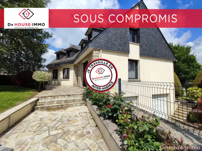 Maison 8 pièces de 180 m² - Flers (61100)
