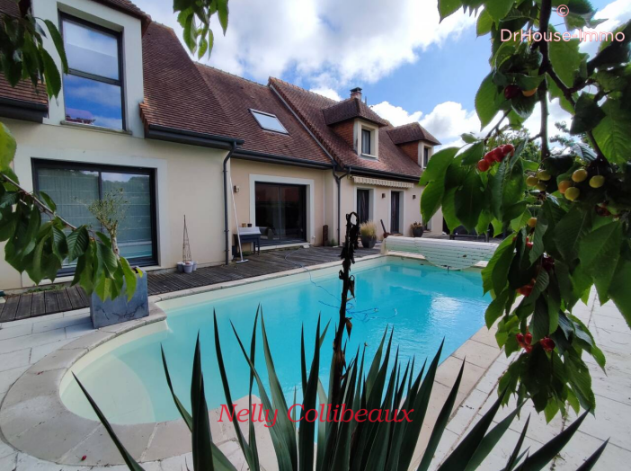 Maison de 212m² - 7 pièces