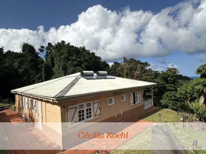 Maison 6 pièces de 130 m² - Trinité (97220)