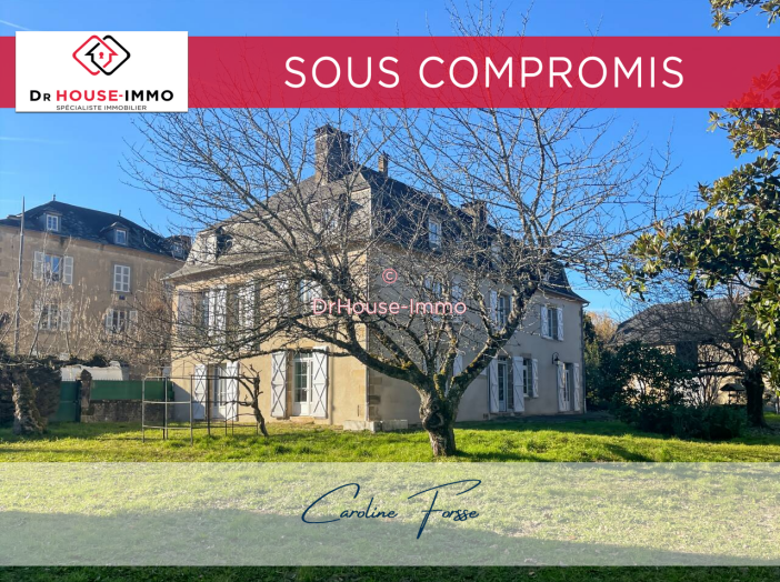 Maison de 305m² - 10 pièces