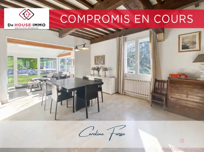 Maison 8 pièces de 285 m² - Saint-Céré (46400)